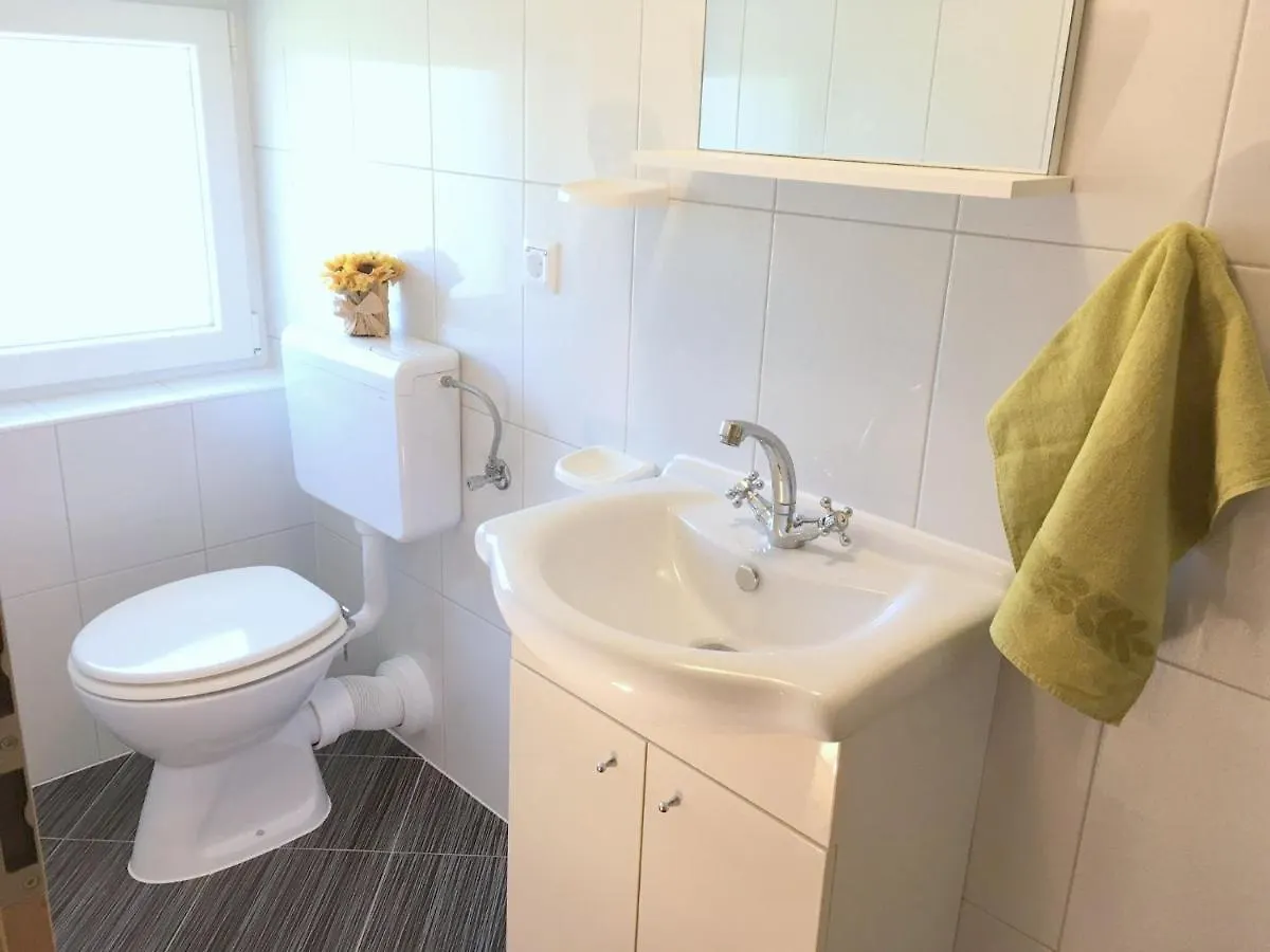 Rujo Accommodation Palit 0*,  クロアチア