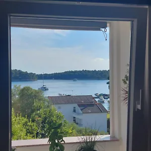 4* Gostinjska kuća Petra And