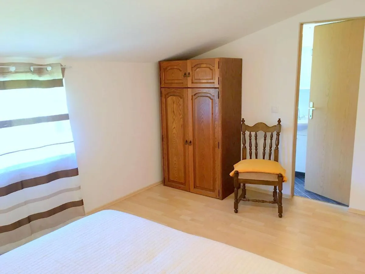 Rujo Accommodation Palit Apartment
